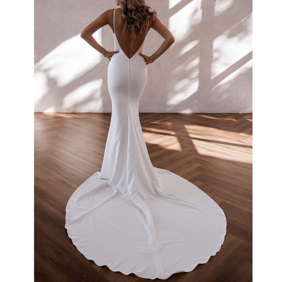 'Georgia' Wedding Dress - Designed by 'Made With Love' Bridal - Picture 2 of 10